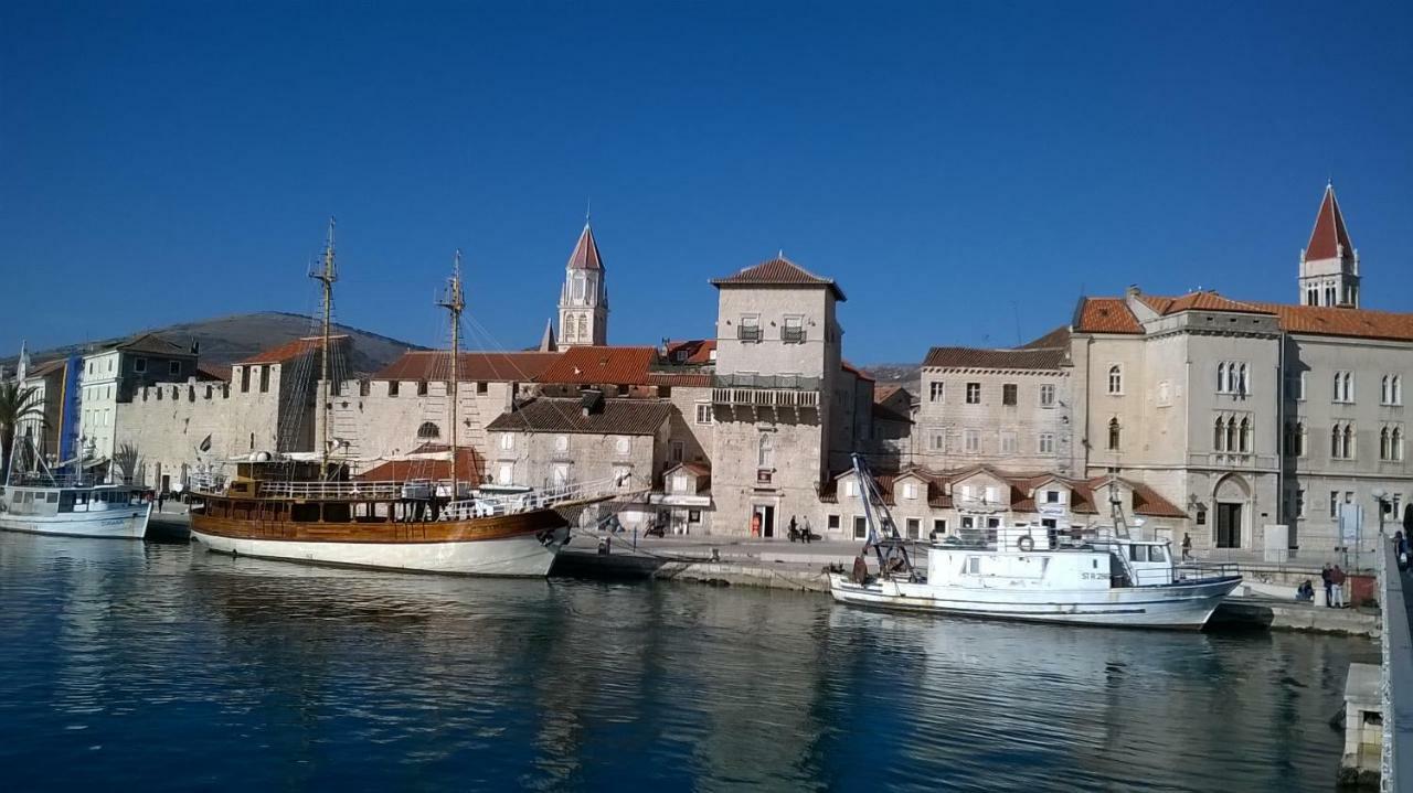 Kiwi Apartment Trogir Exterior photo